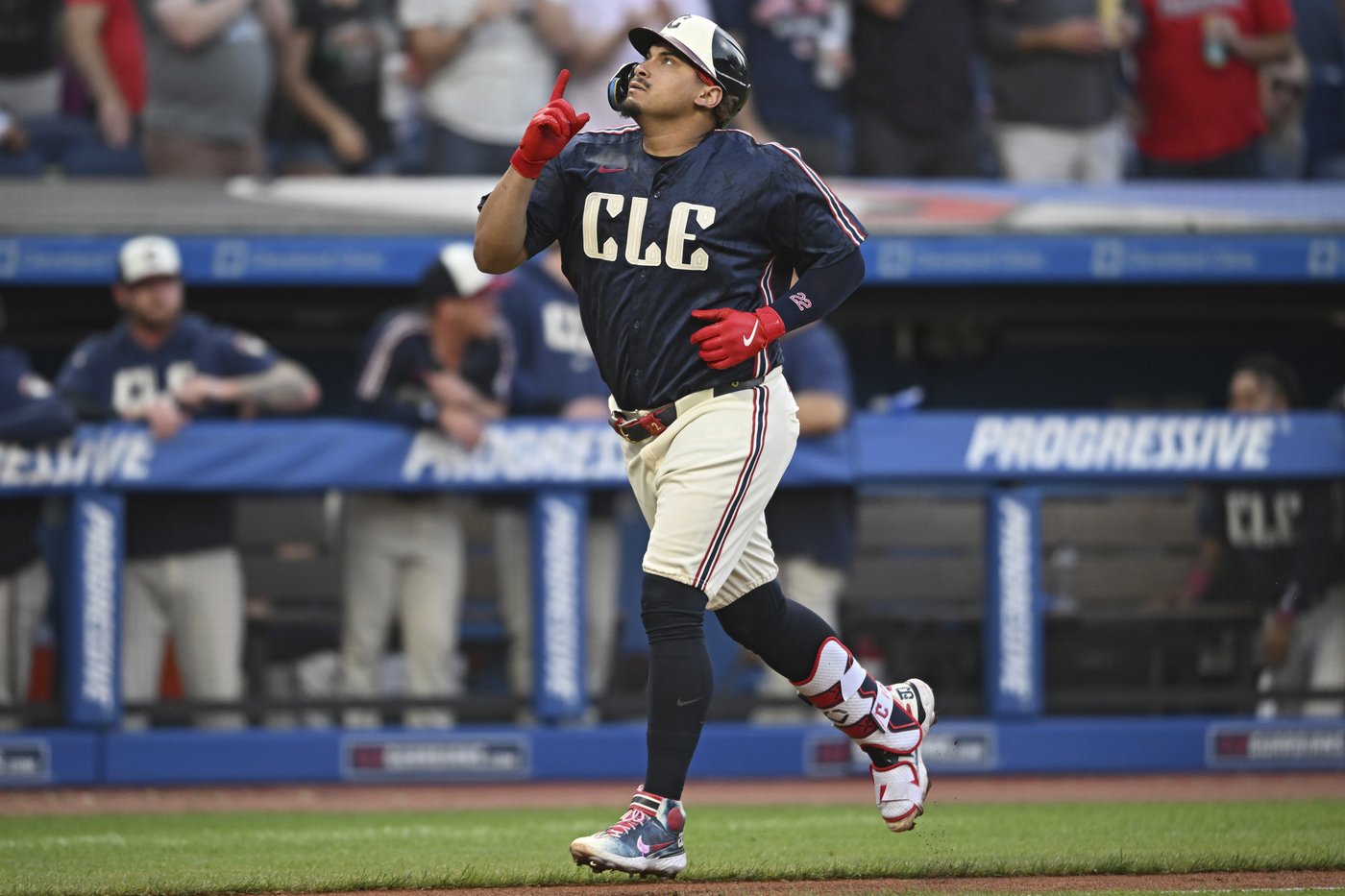 Brayan Rocchio's game-winning single in 10th gives AL Central-leading Guardians a 5-4 win over Twins | iNFOnews.ca