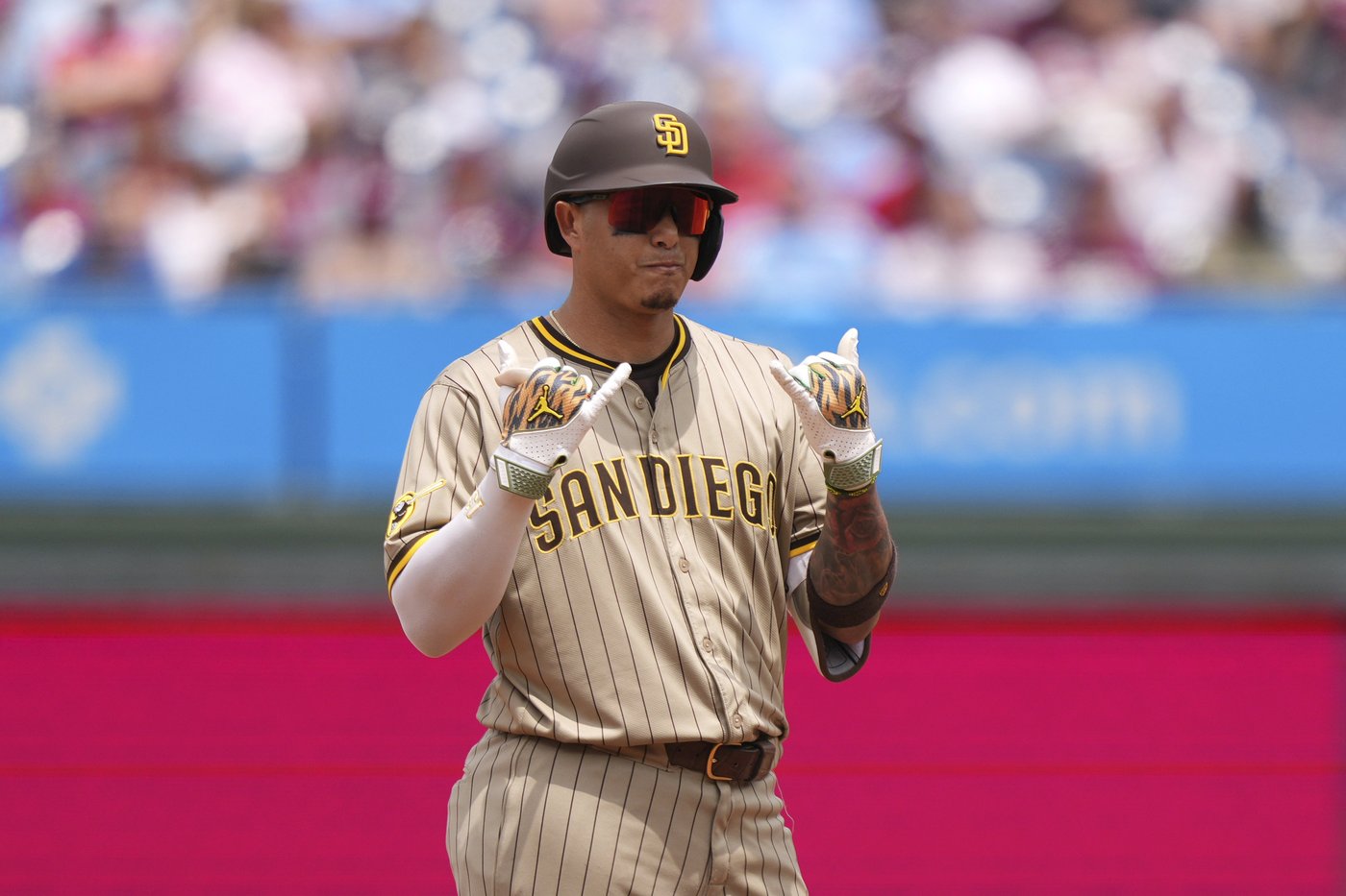 Pivetta wins 9th game in career year for Padres, Machado has 3 RBIs in 6-4 win over Phillies | iNFOnews.ca