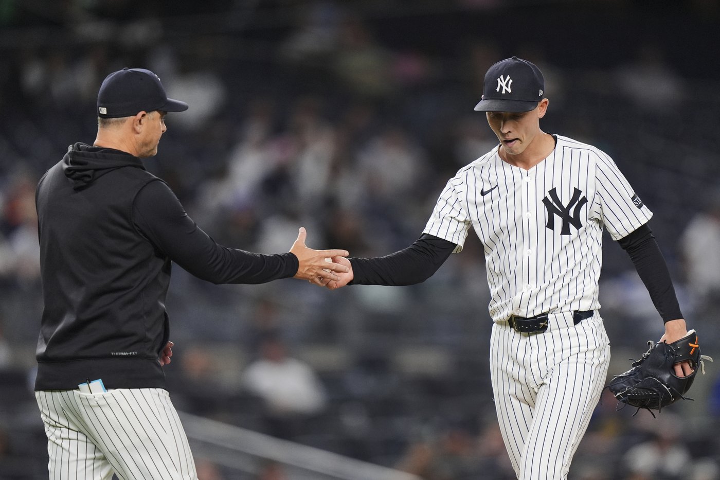 Yankees lose consecutive games by 10 runs for only the 3rd time, let down by a battered bullpen | iNFOnews.ca