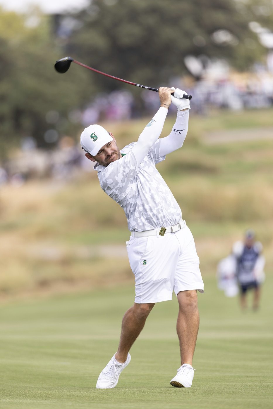 Danny Lee beats Bryson DeChambeau to deny Crushers 2nd straight LIV Golf team title | iNFOnews.ca