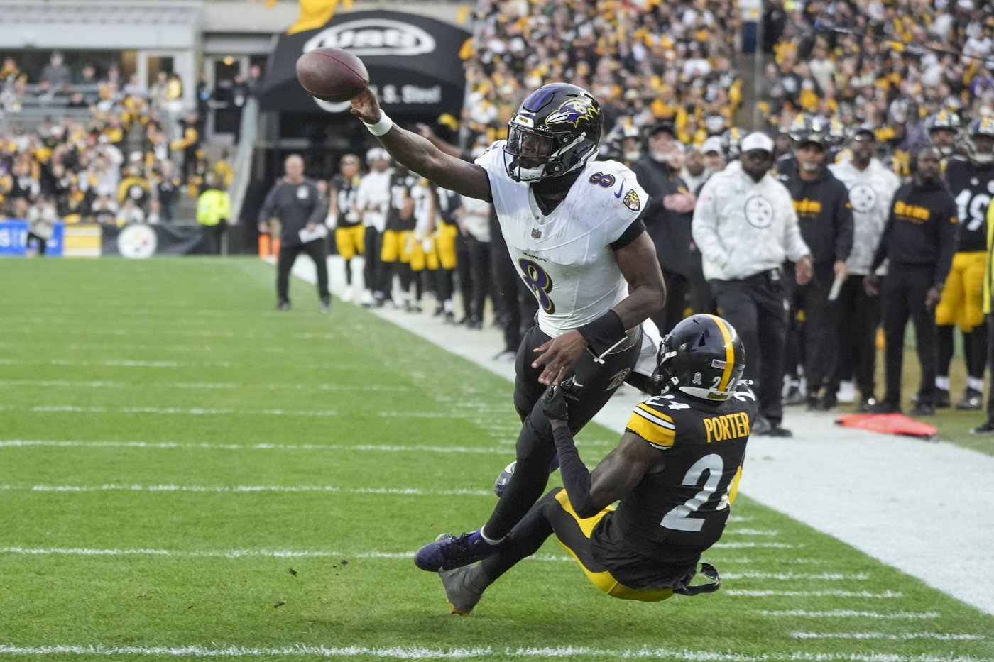 Ravens' Jackson and the NFL's top-ranked offense fail to stop AFC North rival Steelers -- again | iNFOnews.ca
