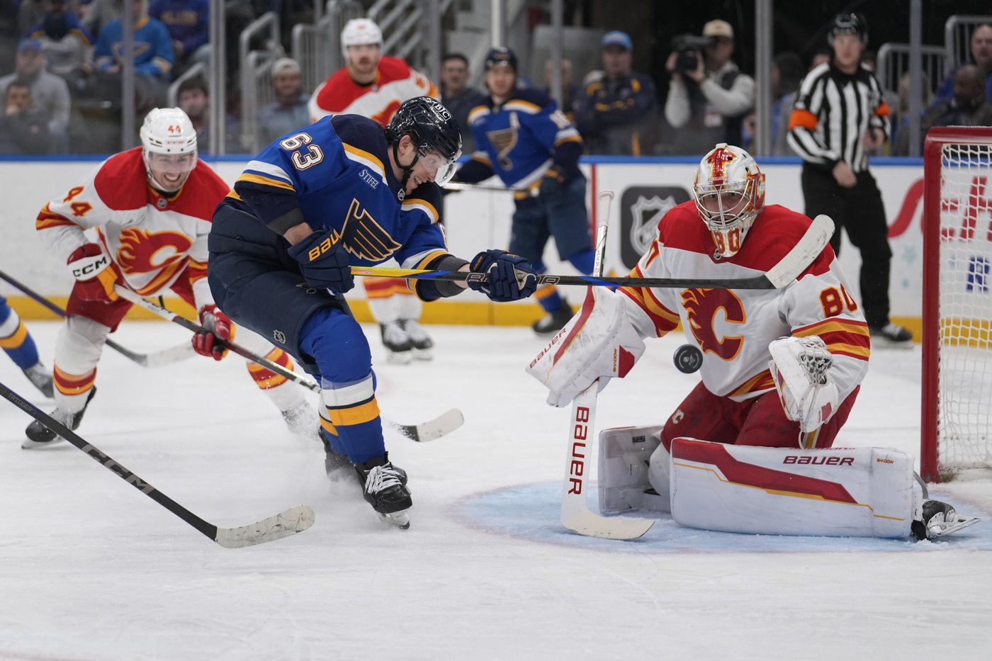 Radek Faksa scores tiebreaking goal as Blues beat Flames 2-1 | iNFOnews.ca Radek Faksa scores tiebreaking goal as Blues beat Flames 2-1 | iNFOnews.ca