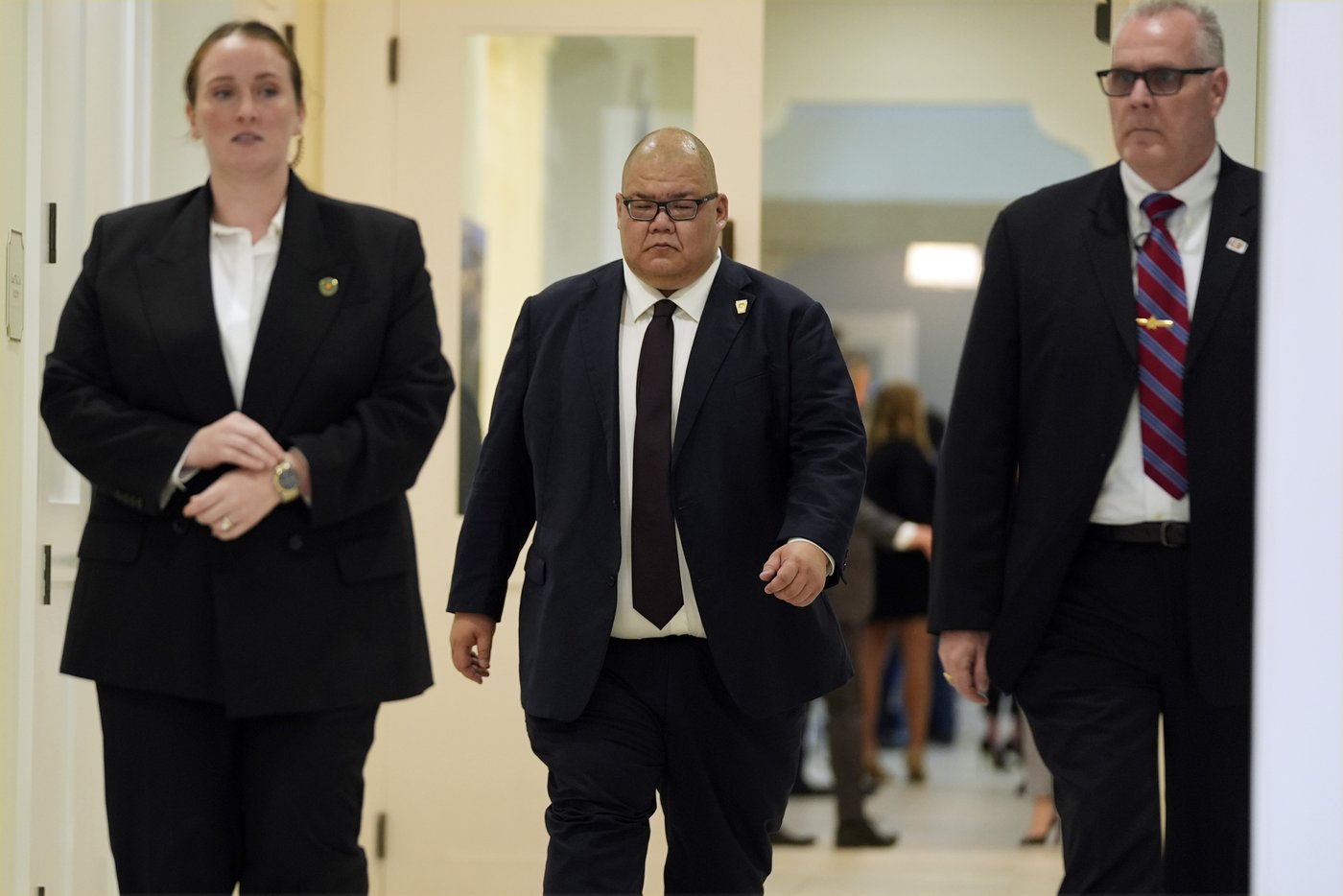 Trump builds White House staff with Cheung as communications director and Gor as personnel director | iNFOnews.ca