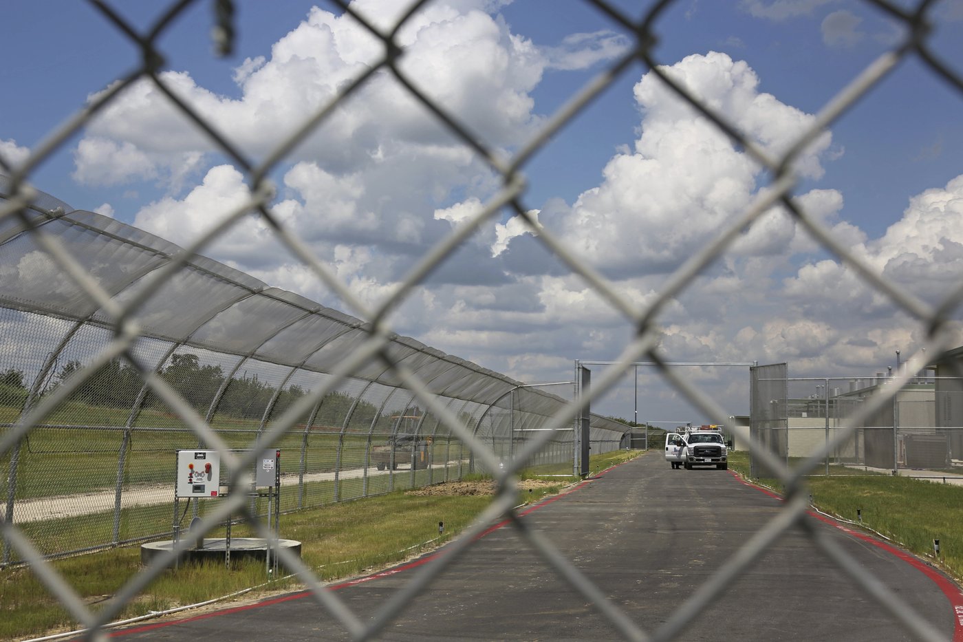 10 held in Texas immigration detention center shooting that was 'planned ambush,' US attorney says | iNFOnews.ca