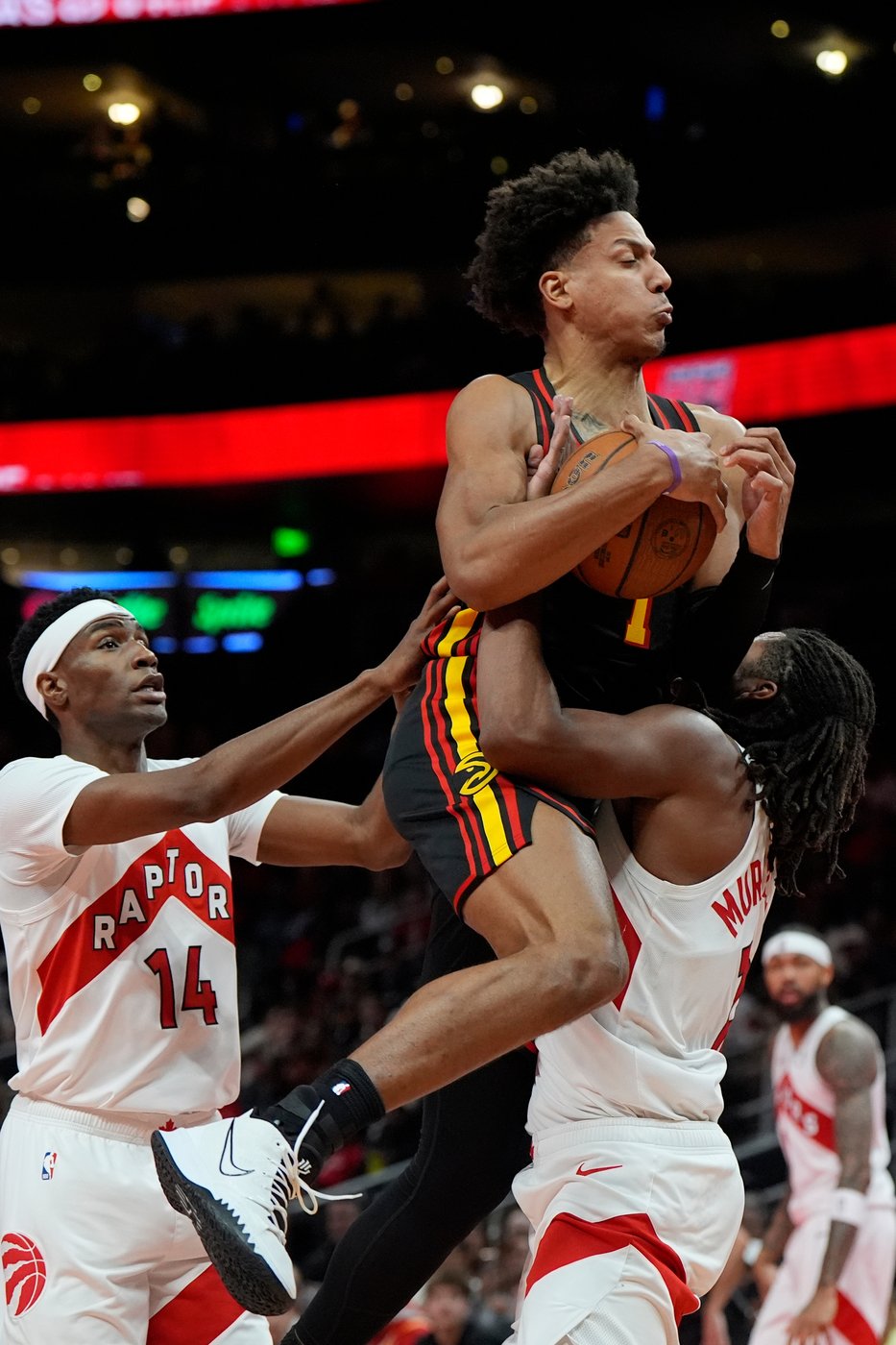 Raptors rally to beat Hawks 109-97 for 2nd straight NBA Cup victory and 4th overall | iNFOnews.ca Raptors rally to beat Hawks 109-97 for 2nd straight NBA Cup victory and 4th overall | iNFOnews.ca