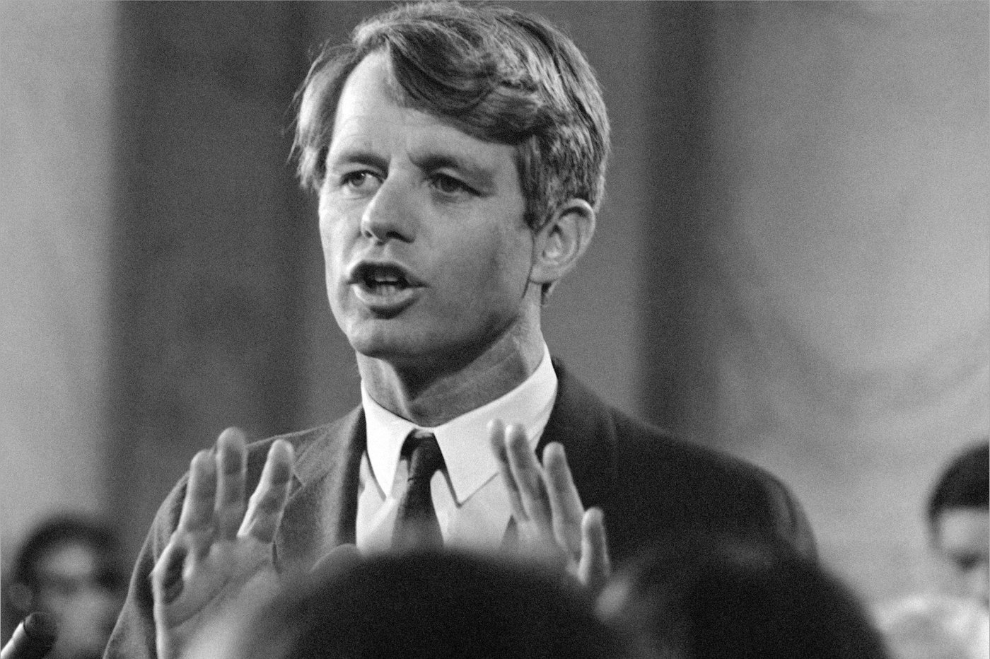 Robert F. Kennedy met with the CIA after a trip to the Soviet Union, newly declassified files show | iNFOnews.ca