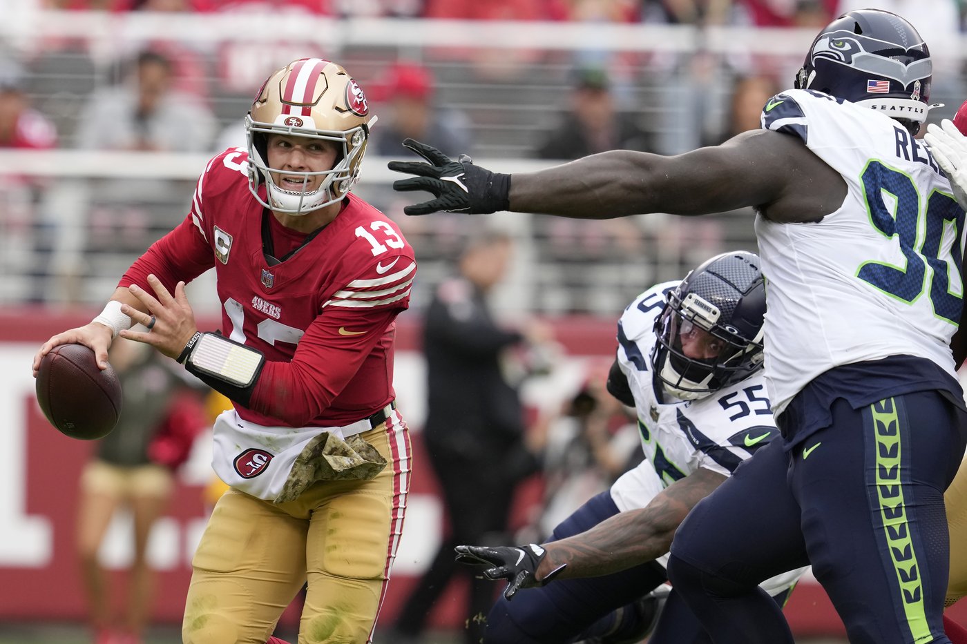 Geno Smith's late TD run leads the Seahawks past the 49ers 20-17 | iNFOnews.ca Geno Smith's late TD run leads the Seahawks past the 49ers 20-17 | iNFOnews.ca