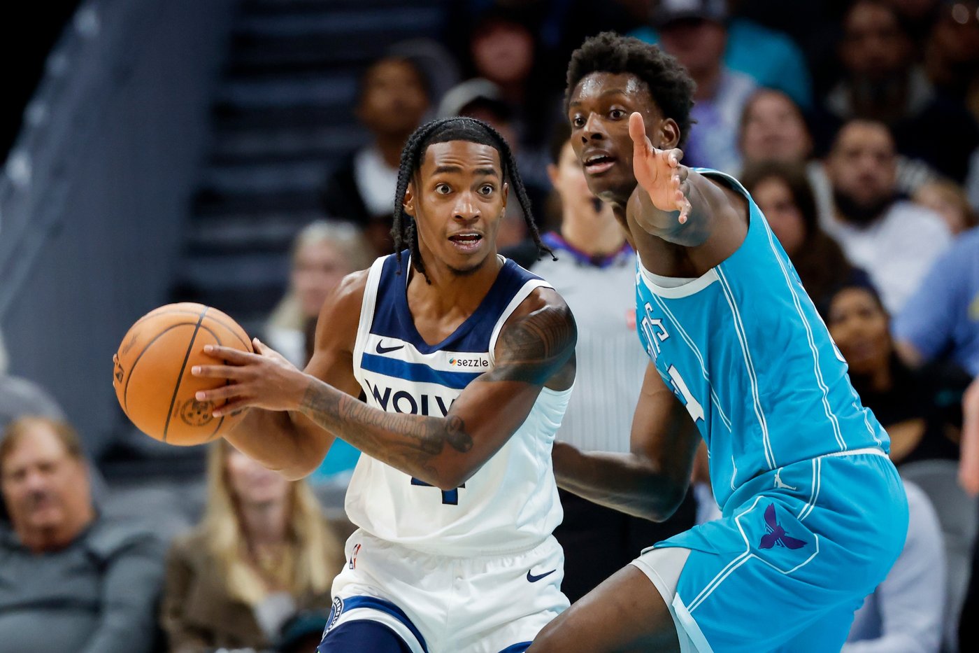 Randle scores 30 as Timberwolves beat Hornets | iNFOnews.ca