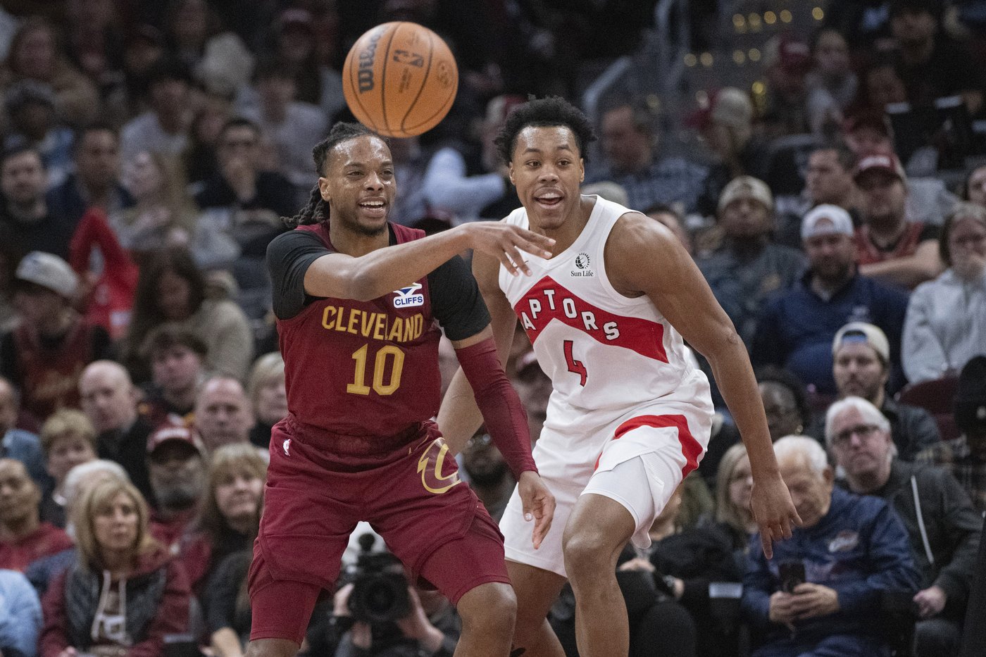 Darius Garland scores season-high 40 points, Cavaliers beat Raptors 132-126 for 12th straight win | iNFOnews.ca Darius Garland scores season-high 40 points, Cavaliers beat Raptors 132-126 for 12th straight win | iNFOnews.ca