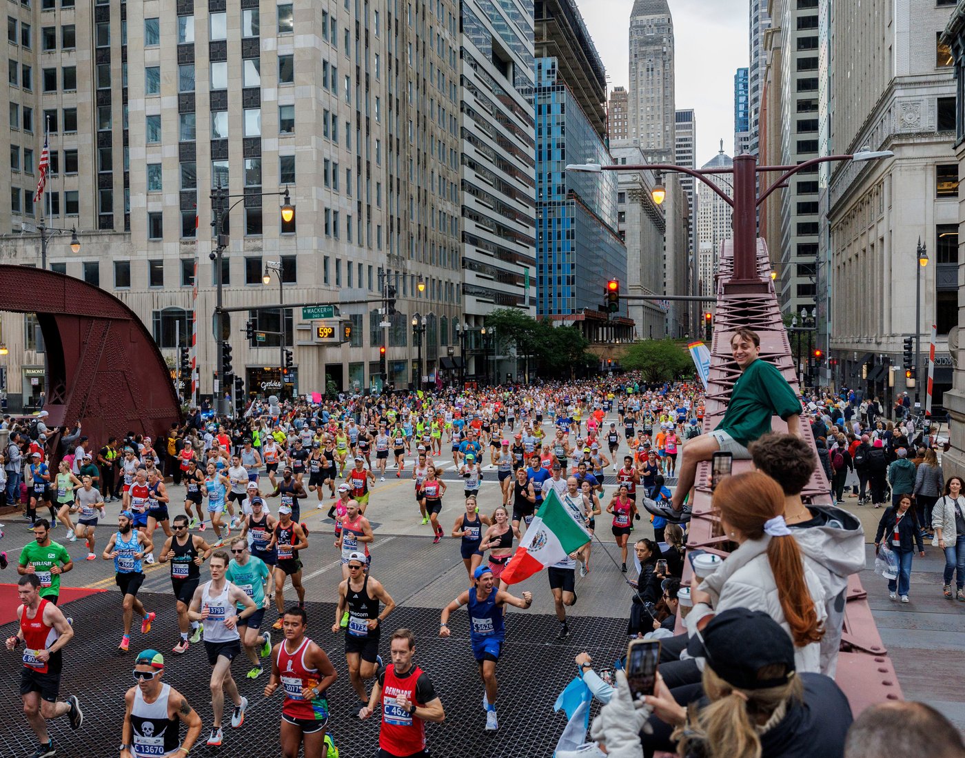 Immigration crackdown stirs unease ahead of this weekend's Chicago Marathon | iNFOnews.ca
