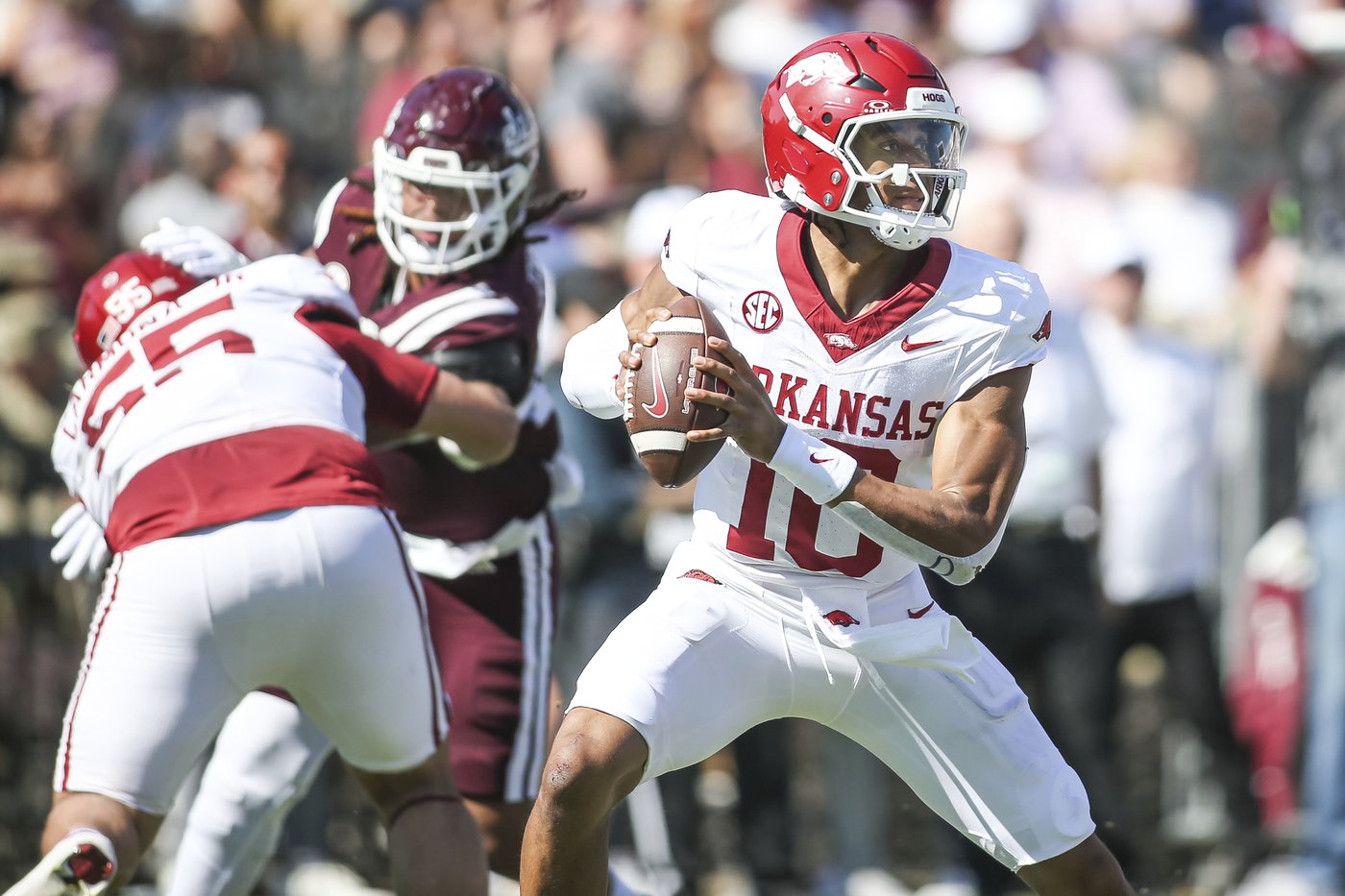 No. 19 Ole Miss tries not to overlook game at Arkansas with No. 2 Georgia on the horizon | iNFOnews.ca