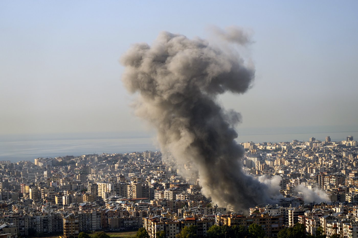 Israeli strikes in central Beirut kill at least 20 as diplomats push for a cease-fire | iNFOnews.ca Israeli strikes in central Beirut kill at least 20 as diplomats push for a cease-fire | iNFOnews.ca