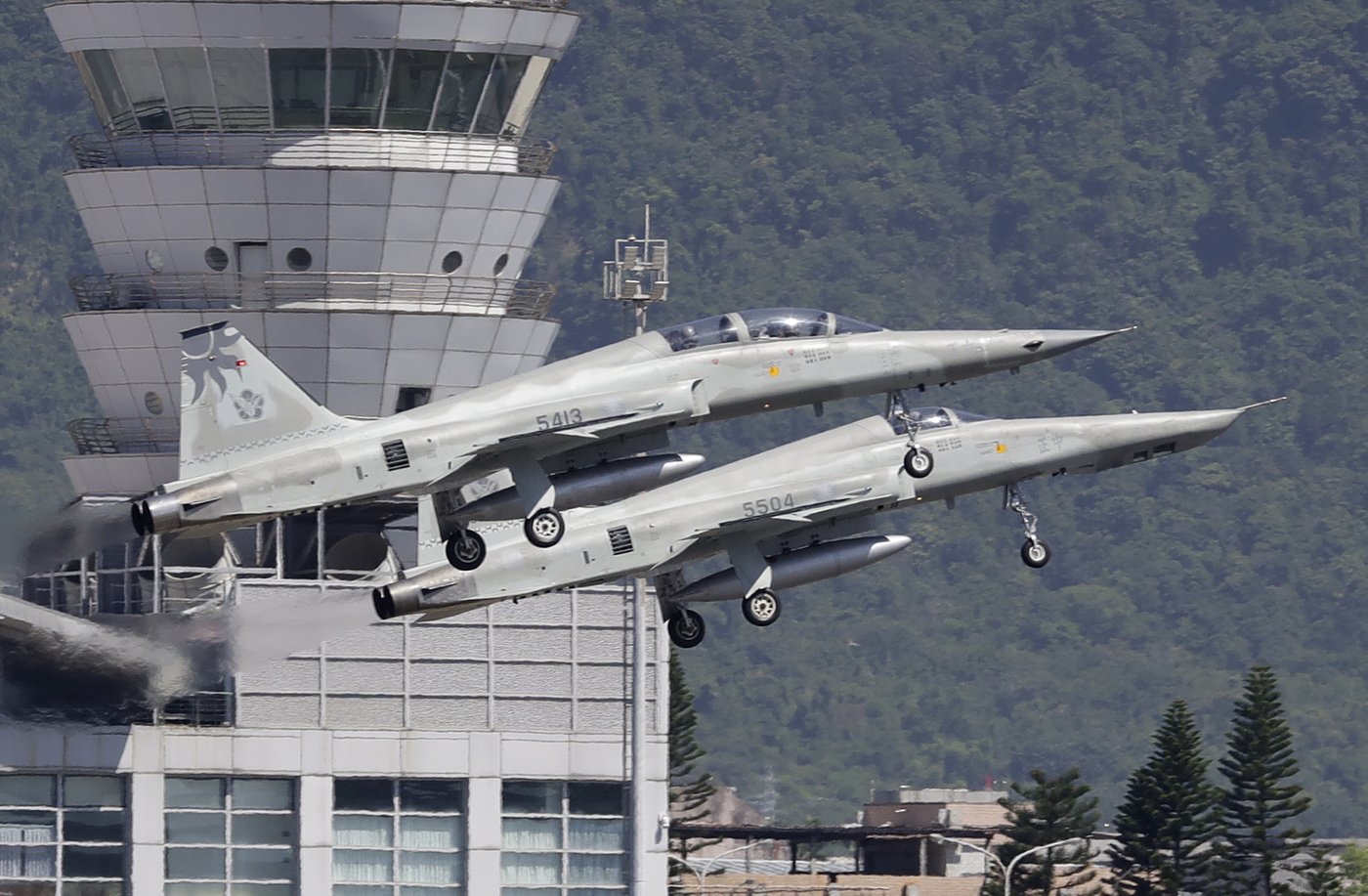 After decades of service, Taiwan retires its last F-5 fighter jets | iNFOnews.ca