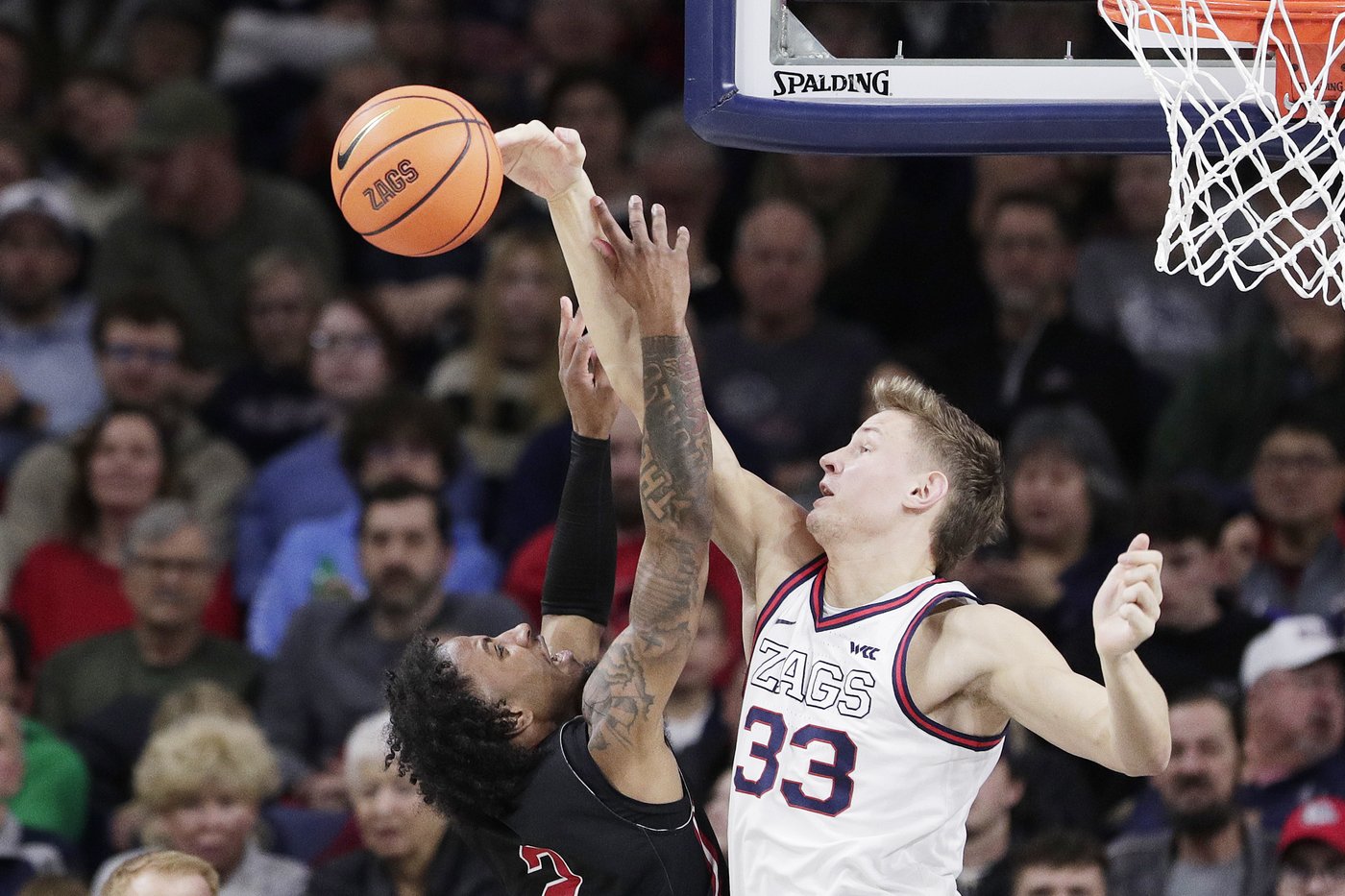 No. 13 Gonzaga pulls away in the 2nd half to beat Nicholls 102-72 | iNFOnews.ca
