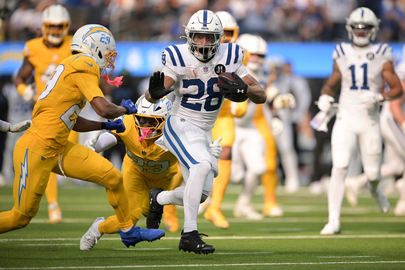 Colts chasing 4th straight win and another sweep of Titans in hopes of keeping league's best record | iNFOnews.ca Colts chasing 4th straight win and another sweep of Titans in hopes of keeping league's best record | iNFOnews.ca