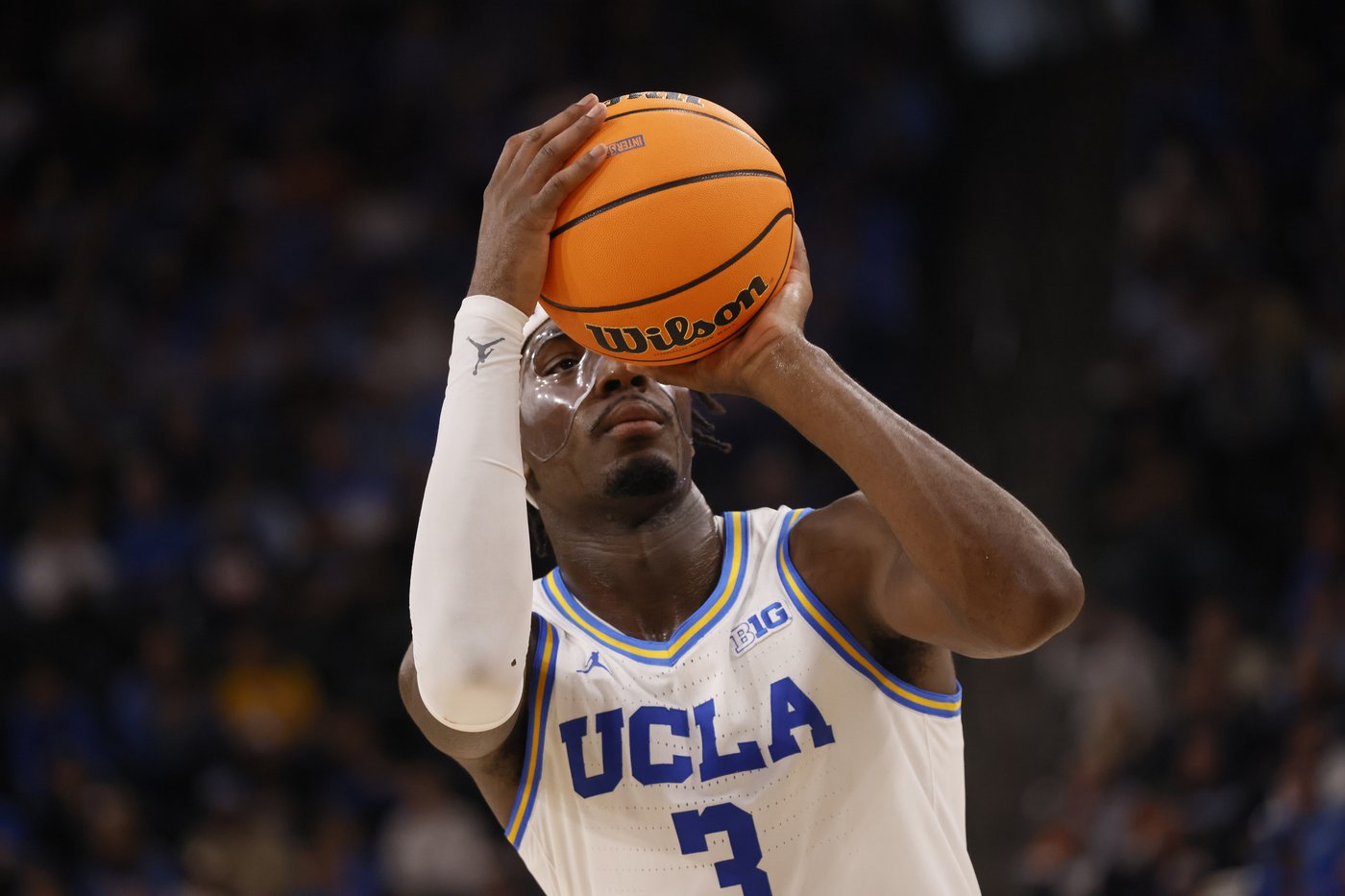 Dailey leads No. 22 UCLA over 14th-ranked Gonzaga 65-62 in 1st college hoops game at Intuit Dome | iNFOnews.ca Dailey leads No. 22 UCLA over 14th-ranked Gonzaga 65-62 in 1st college hoops game at Intuit Dome | iNFOnews.ca