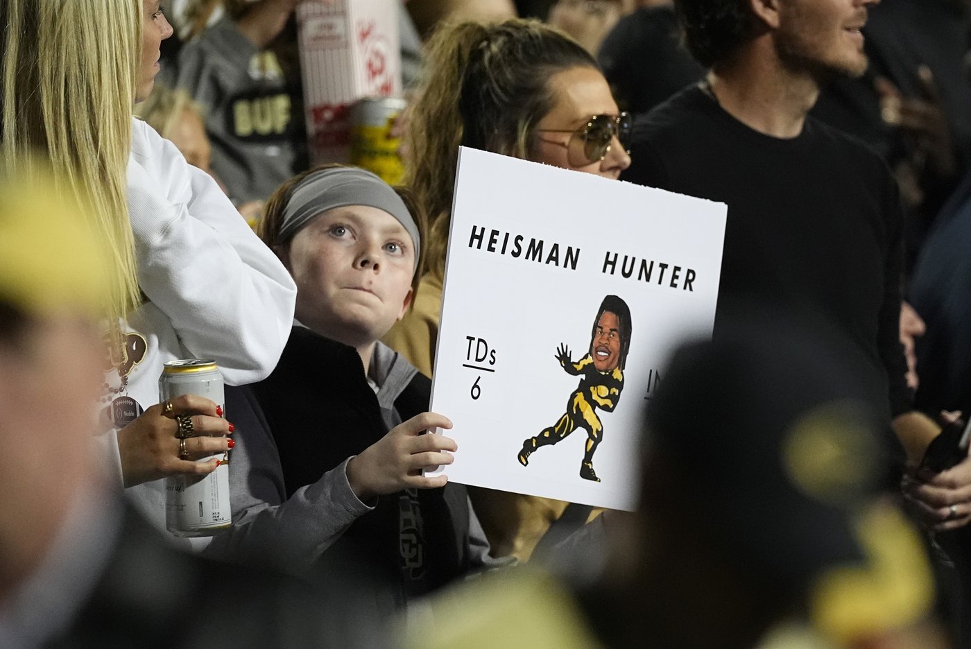 Colorado expects to have banged-up 2-way star Travis Hunter available this weekend at Arizona | iNFOnews.ca