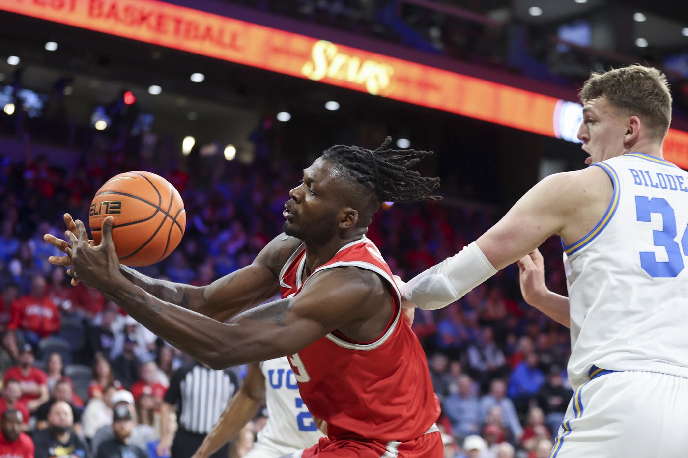 Nelly Junior Joseph gets 45th career double-double and New Mexico beats No. 22 UCLA 72-64 | iNFOnews.ca
