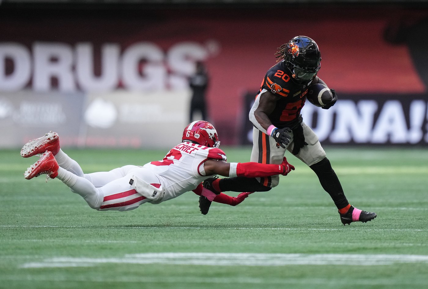 Surging Lions clinch playoff berth with 38-24 win over Stampeders | iNFOnews.ca