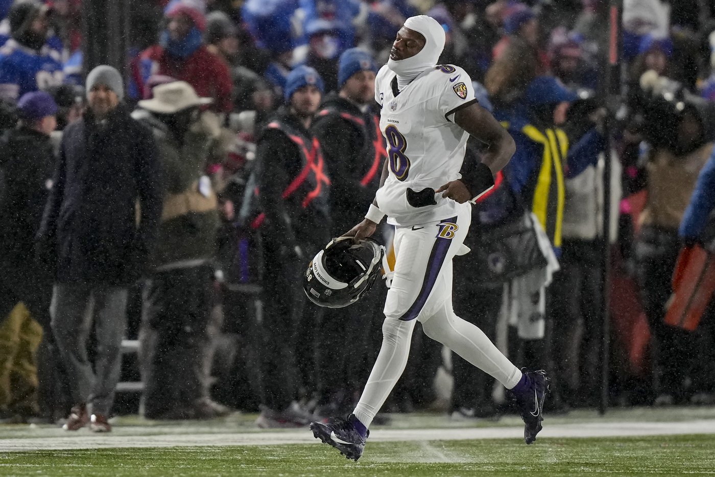 Josh Allen scores 2 TDs, Bills force 3 turnovers to beat Ravens 27-25 and reach AFC title game | iNFOnews.ca Josh Allen scores 2 TDs, Bills force 3 turnovers to beat Ravens 27-25 and reach AFC title game | iNFOnews.ca