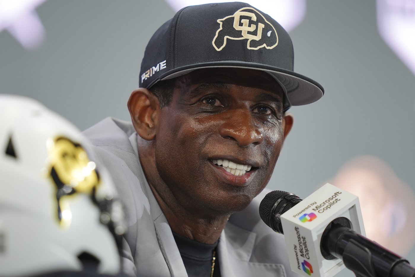 Colorado coach Deion Sanders declines to address health issues at Big 12 media days | iNFOnews.ca