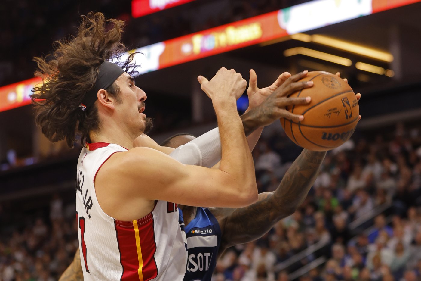 Heat edge Timberwolves 95-94 on Nikola Jovic's layup-and-1 with 7.8 seconds left | iNFOnews.ca Heat edge Timberwolves 95-94 on Nikola Jovic's layup-and-1 with 7.8 seconds left | iNFOnews.ca