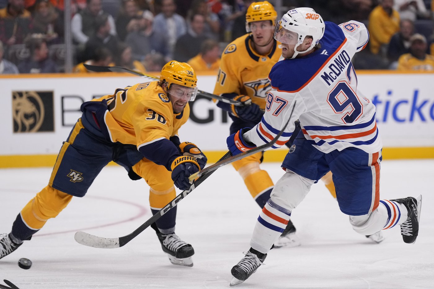Kulak scores twice and McDavid gets first goal of season as Oilers beat Predators 4-2 | iNFOnews.ca Kulak scores twice and McDavid gets first goal of season as Oilers beat Predators 4-2 | iNFOnews.ca