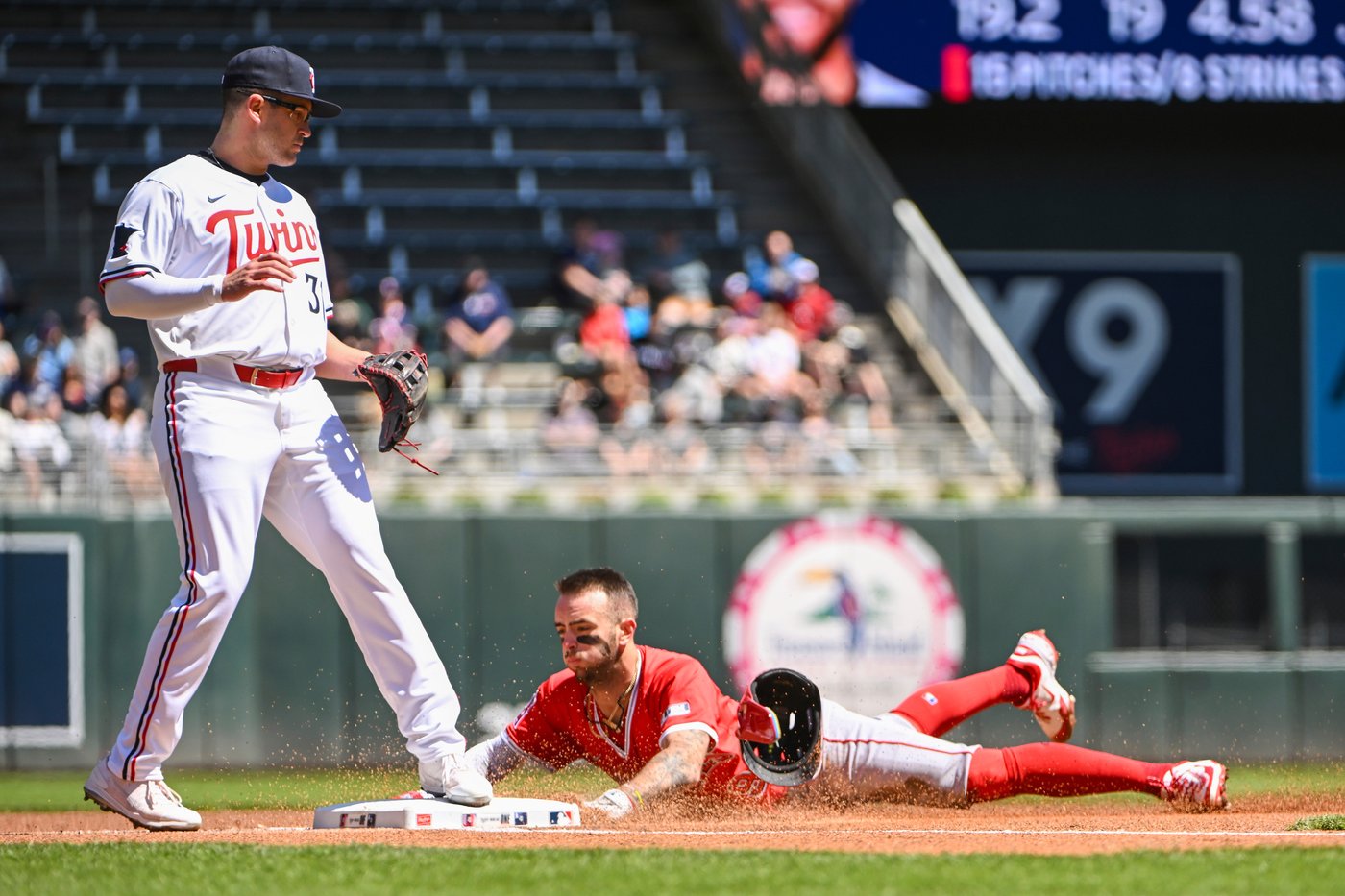 Twins match season high with 13 hits in 5-1 win over Angels | iNFOnews.ca