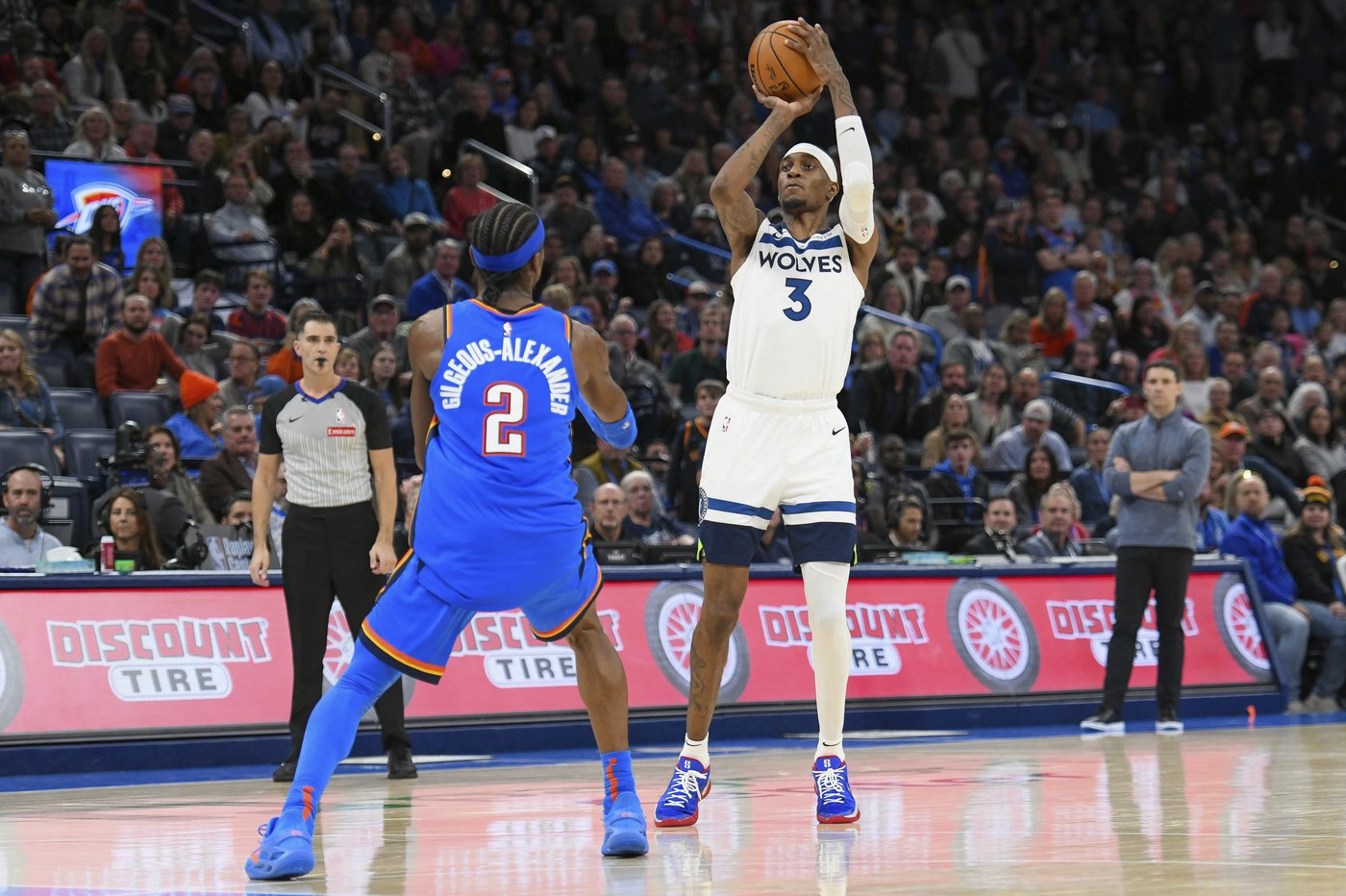 Gilgeous-Alexander scores 40 to lead Thunder past Timberwolves 113-105 | iNFOnews.ca Gilgeous-Alexander scores 40 to lead Thunder past Timberwolves 113-105 | iNFOnews.ca