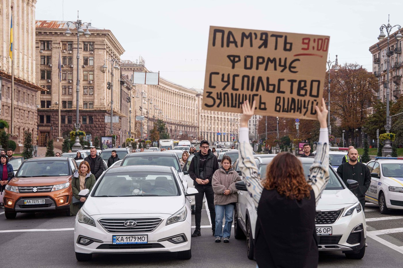 A nation pauses: Ukraine’s daily moment of remembrance endures through intensified Russian attacks | iNFOnews.ca A nation pauses: Ukraine’s daily moment of remembrance endures through intensified Russian attacks | iNFOnews.ca