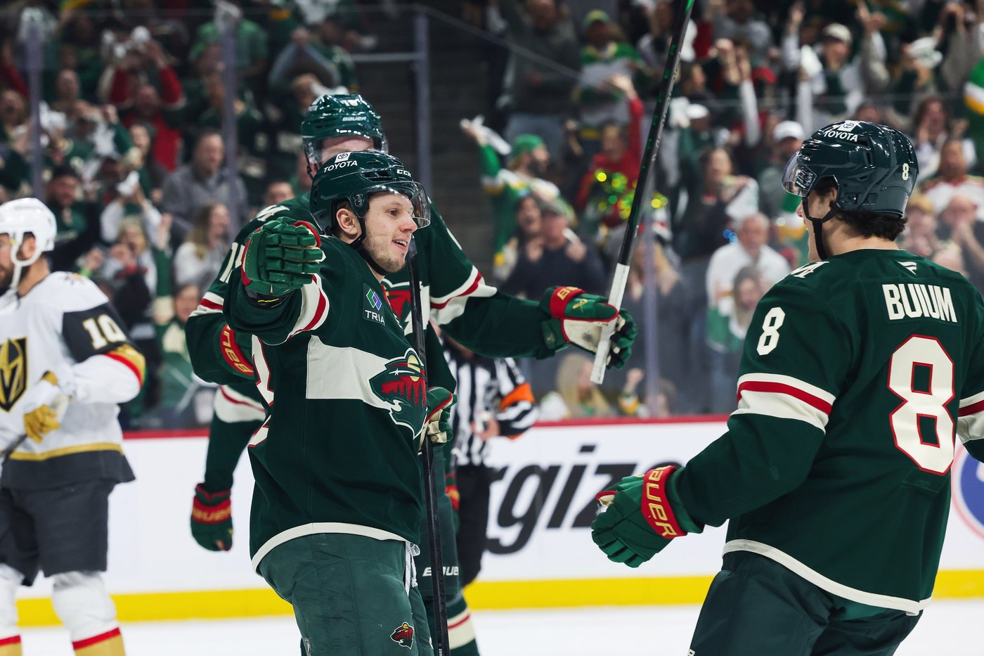 Barbashev scores in OT, Golden Knights beat Wild 4-3 to even series | iNFOnews.ca Barbashev scores in OT, Golden Knights beat Wild 4-3 to even series | iNFOnews.ca