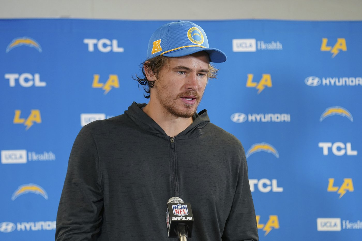 Justin Herbert is 'feeling less pain' in sprained ankle as short-handed Chargers prepare for Chiefs | iNFOnews.ca