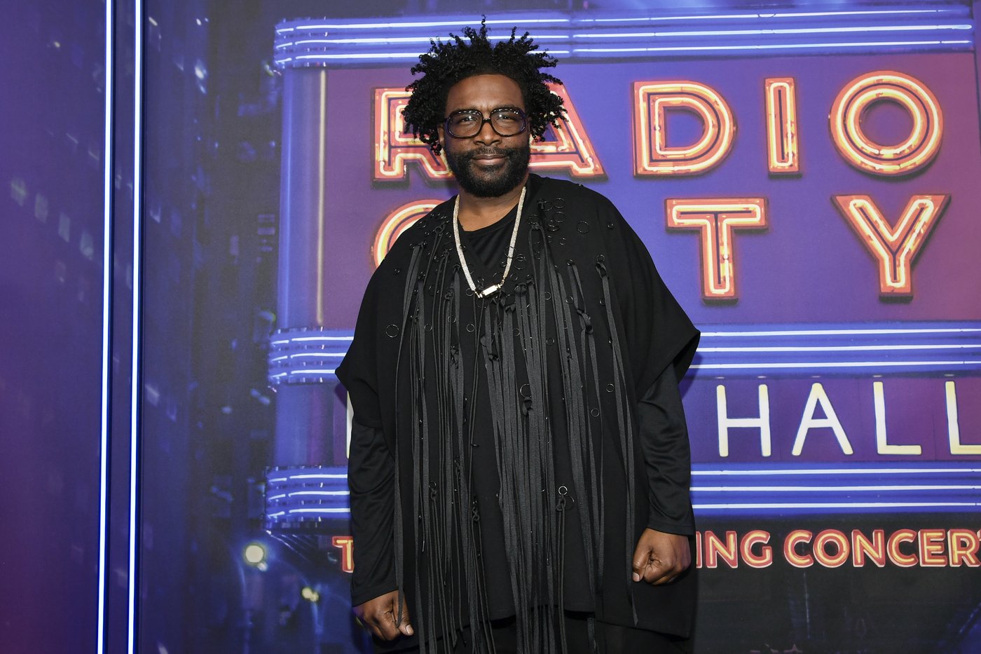 Cher, Lady Gaga, Miley Cyrus, Snoop Dogg: 'Saturday Night Live' is feted with a concert for the ages | iNFOnews.ca Cher, Lady Gaga, Miley Cyrus, Snoop Dogg: 'Saturday Night Live' is feted with a concert for the ages | iNFOnews.ca