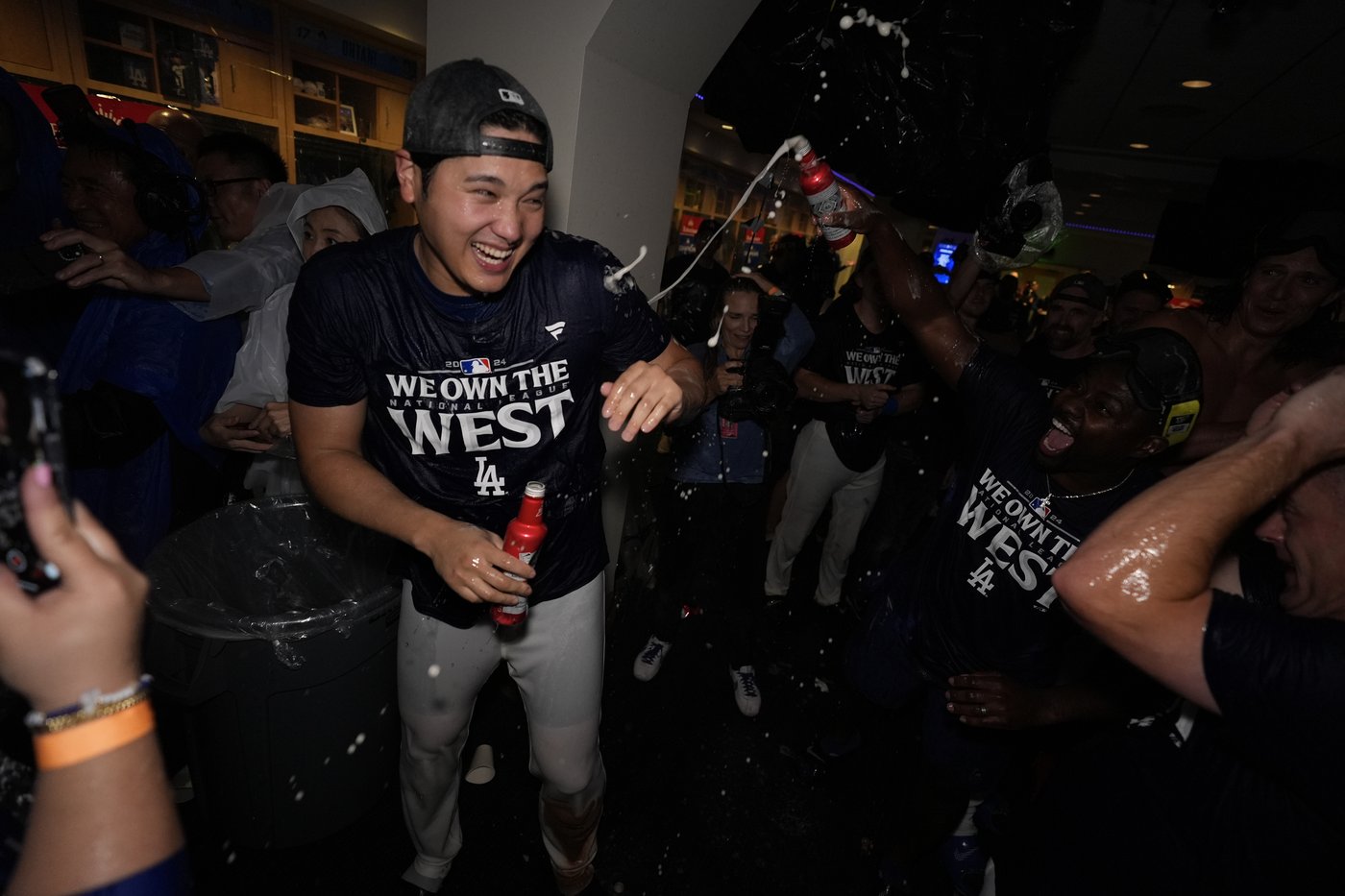 Shohei Ohtani heads to 1st postseason after Dodgers clinch NL West title with a 7-2 win over Padres | iNFOnews.ca Shohei Ohtani heads to 1st postseason after Dodgers clinch NL West title with a 7-2 win over Padres | iNFOnews.ca