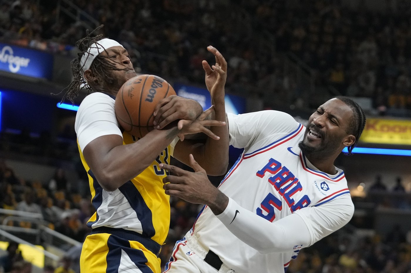 Tyrese Maxey scores 10 in OT, finishes with 45 points as 76ers beat Pacers 118-114 | iNFOnews.ca Tyrese Maxey scores 10 in OT, finishes with 45 points as 76ers beat Pacers 118-114 | iNFOnews.ca
