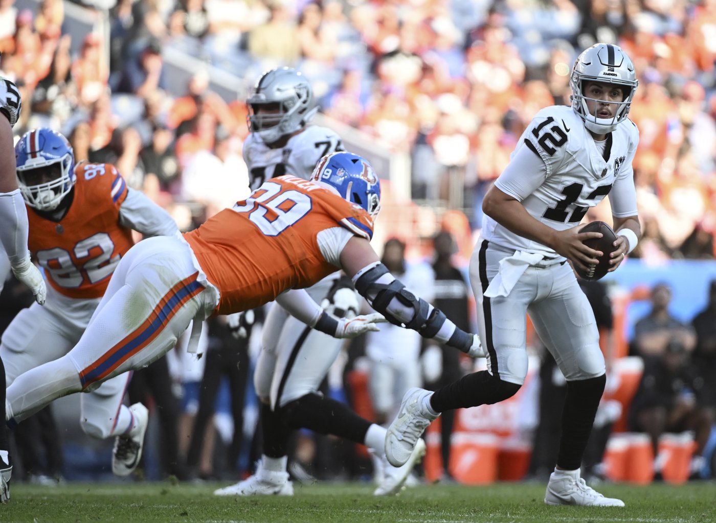 Raiders return to Aidan O'Connell as starting QB against the Steelers, benching Gardner Minshew | iNFOnews.ca