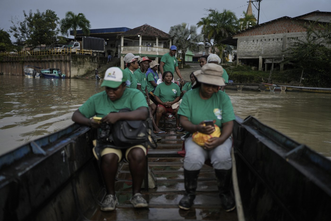 Afro-Colombians fight the effects of gold mining through biodiversity projects in a violent region | iNFOnews.ca Afro-Colombians fight the effects of gold mining through biodiversity projects in a violent region | iNFOnews.ca