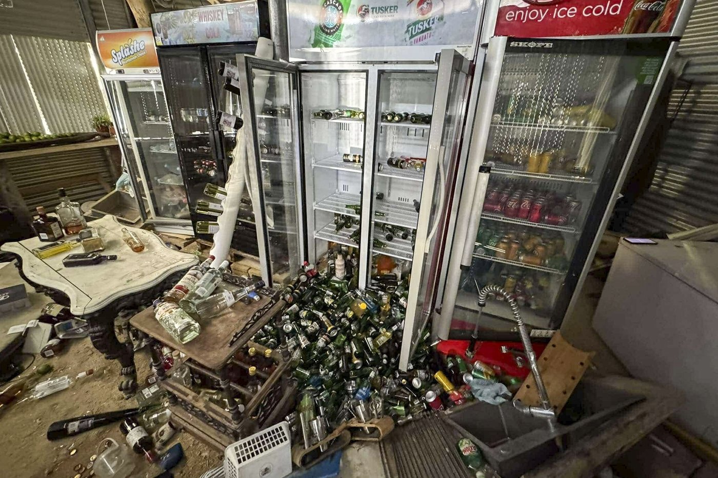 14 dead and hundreds injured in magnitude 7.3 quake in Vanuatu. Some people are trapped in rubble | iNFOnews.ca