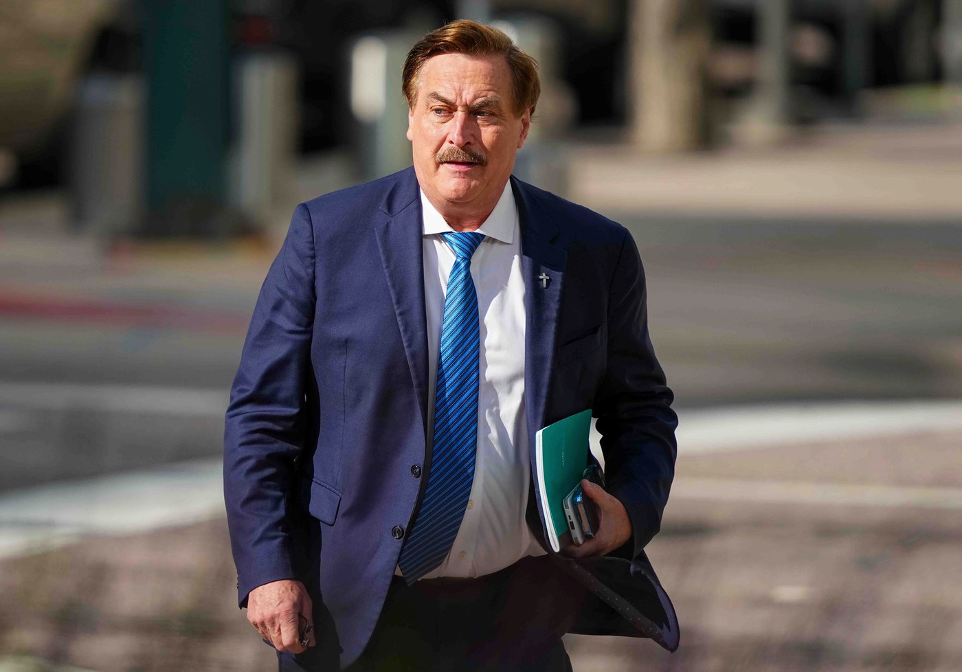 Judge rules 'MyPillow Guy' Mike Lindell defamed Smartmatic with false claims on voting machines | iNFOnews.ca