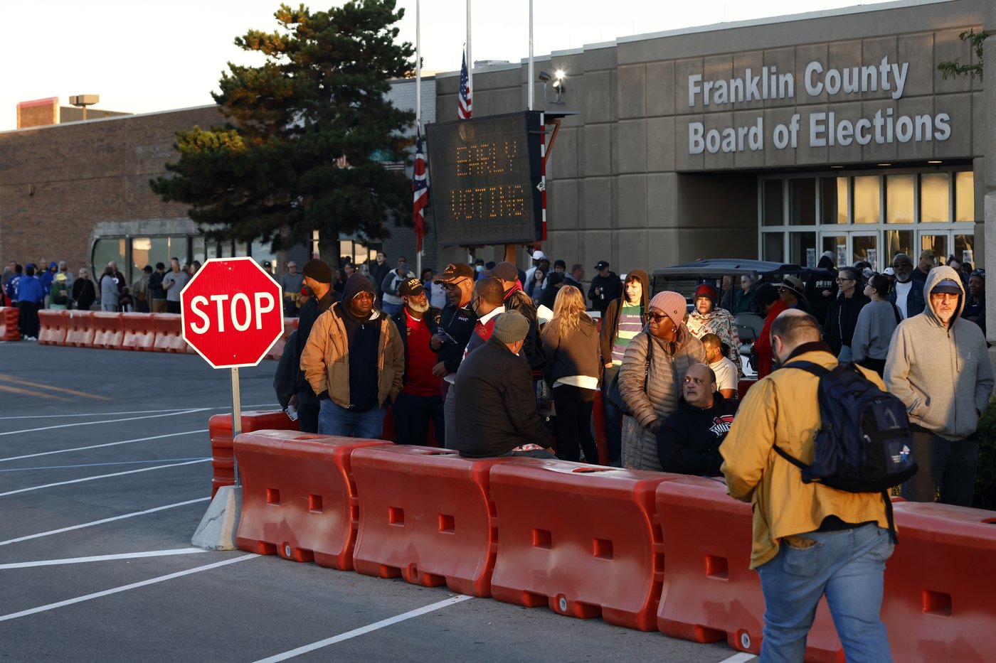 Disputes over access to the vote intensify as Ohioans begin to cast ballots | iNFOnews.ca