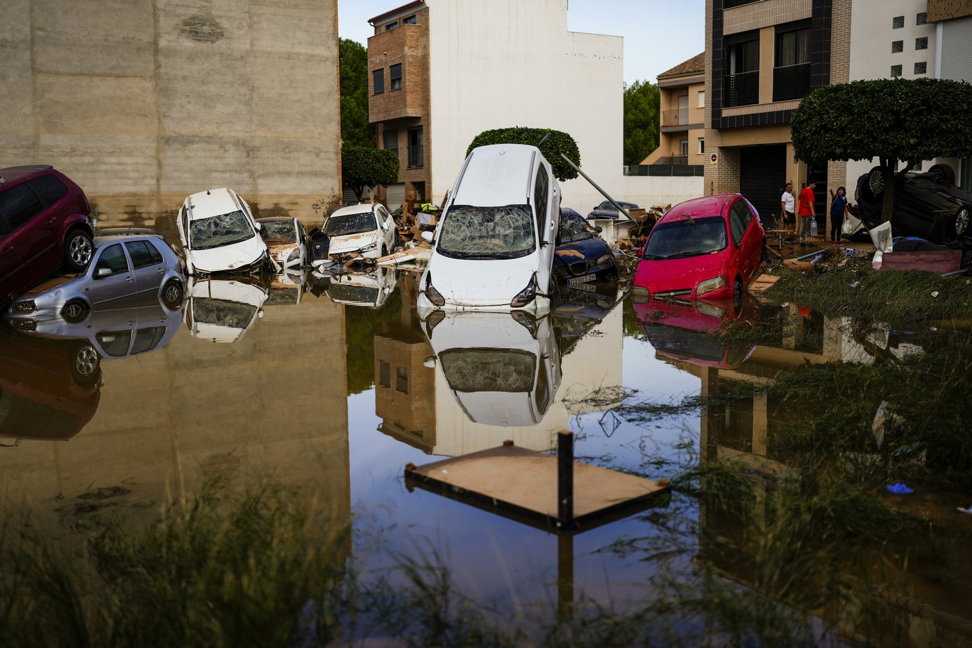 What to know about the unprecedented floods that killed at least 158 in Spain | iNFOnews.ca