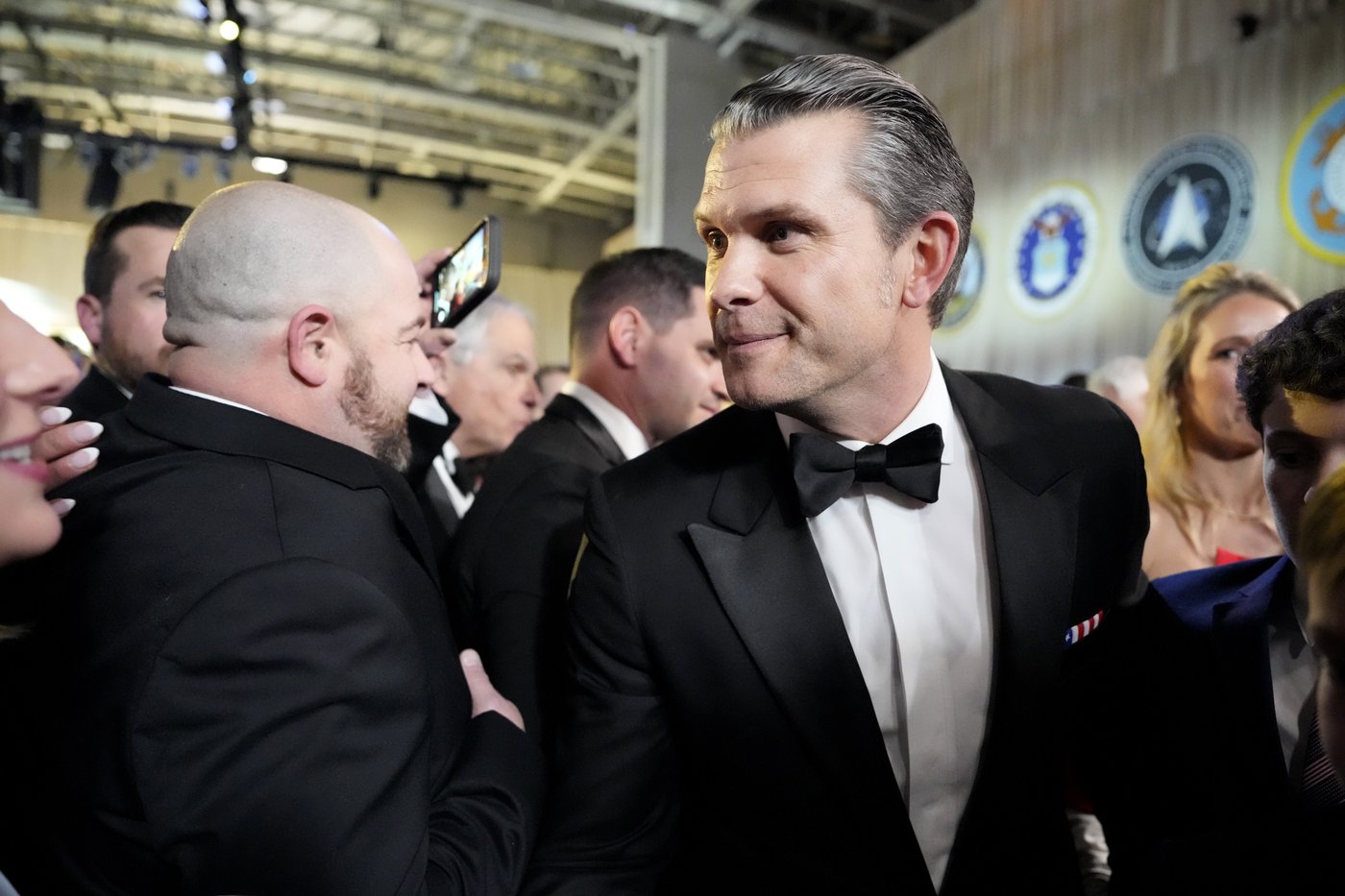 Senate is preparing to confirm Hegseth as defense secretary in late evening vote | iNFOnews.ca