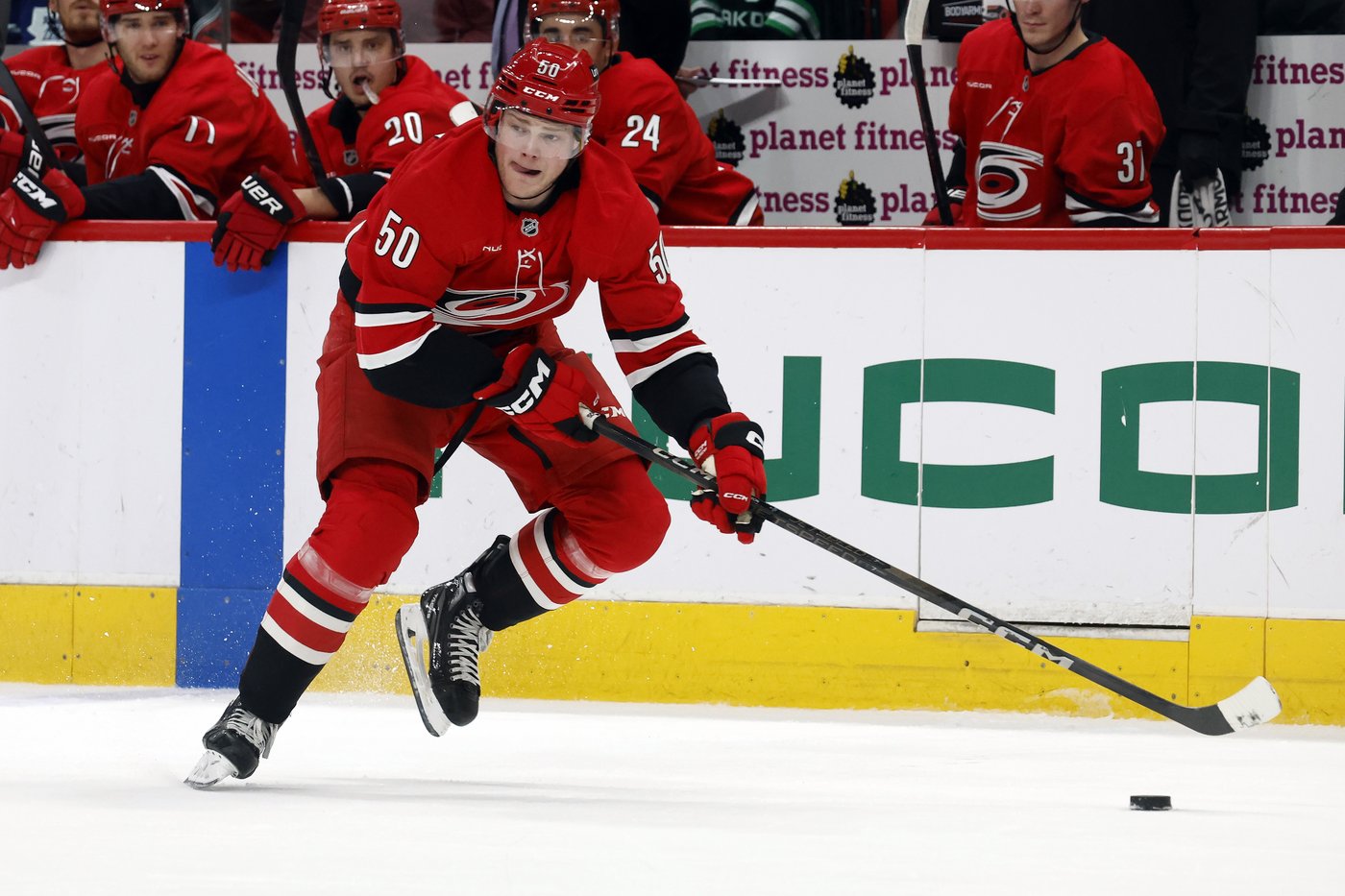 Carolina Hurricanes re-sign Eric Robinson for 4 years after his most productive NHL season | iNFOnews.ca