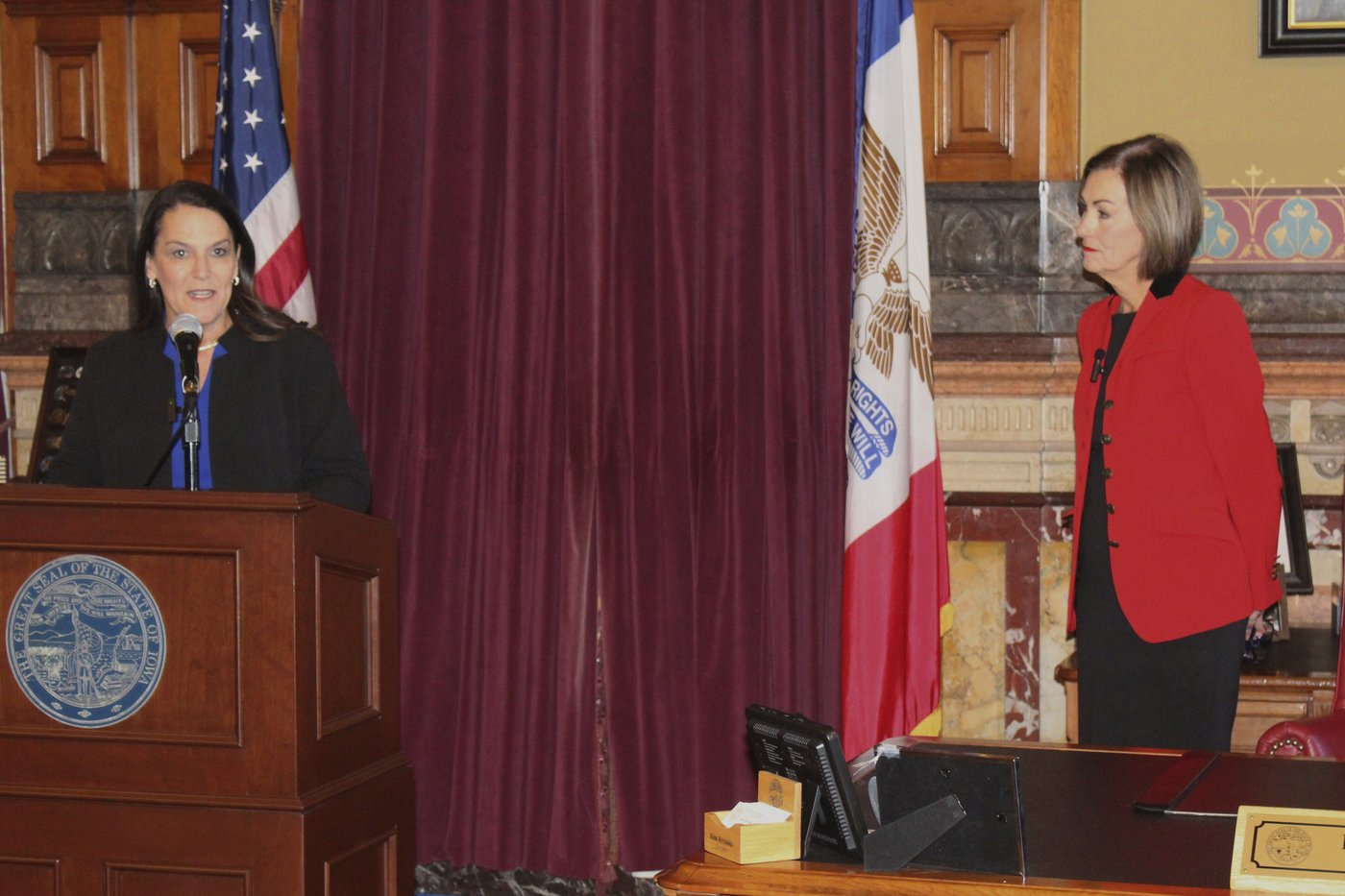 Iowa Gov. Kim Reynolds appoints state Sen. Chris Cournoyer as her new lieutenant governor | iNFOnews.ca Iowa Gov. Kim Reynolds appoints state Sen. Chris Cournoyer as her new lieutenant governor | iNFOnews.ca