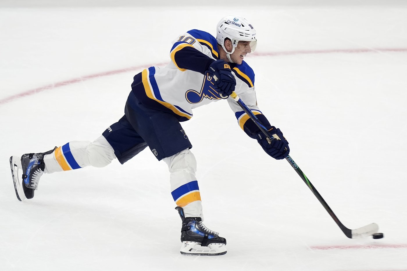 Brayden Schenn scores OT winner to lift the Blues over the Bruins, 3-2 | iNFOnews.ca