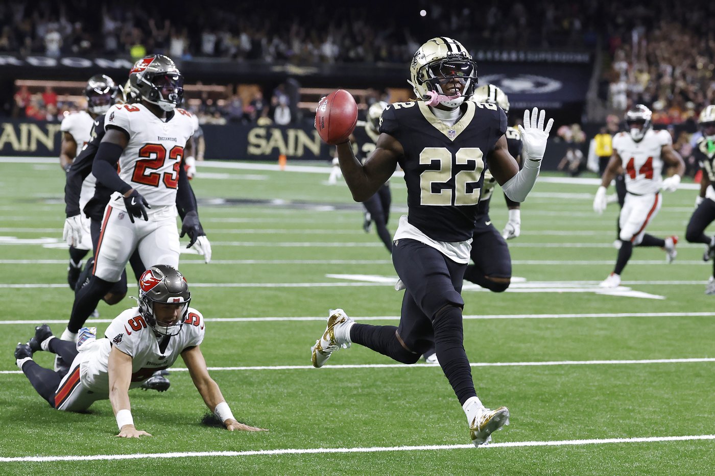 Saints place Shaheed on IR, deactivate Hill and add receivers for Broncos matchup | iNFOnews.ca Saints place Shaheed on IR, deactivate Hill and add receivers for Broncos matchup | iNFOnews.ca