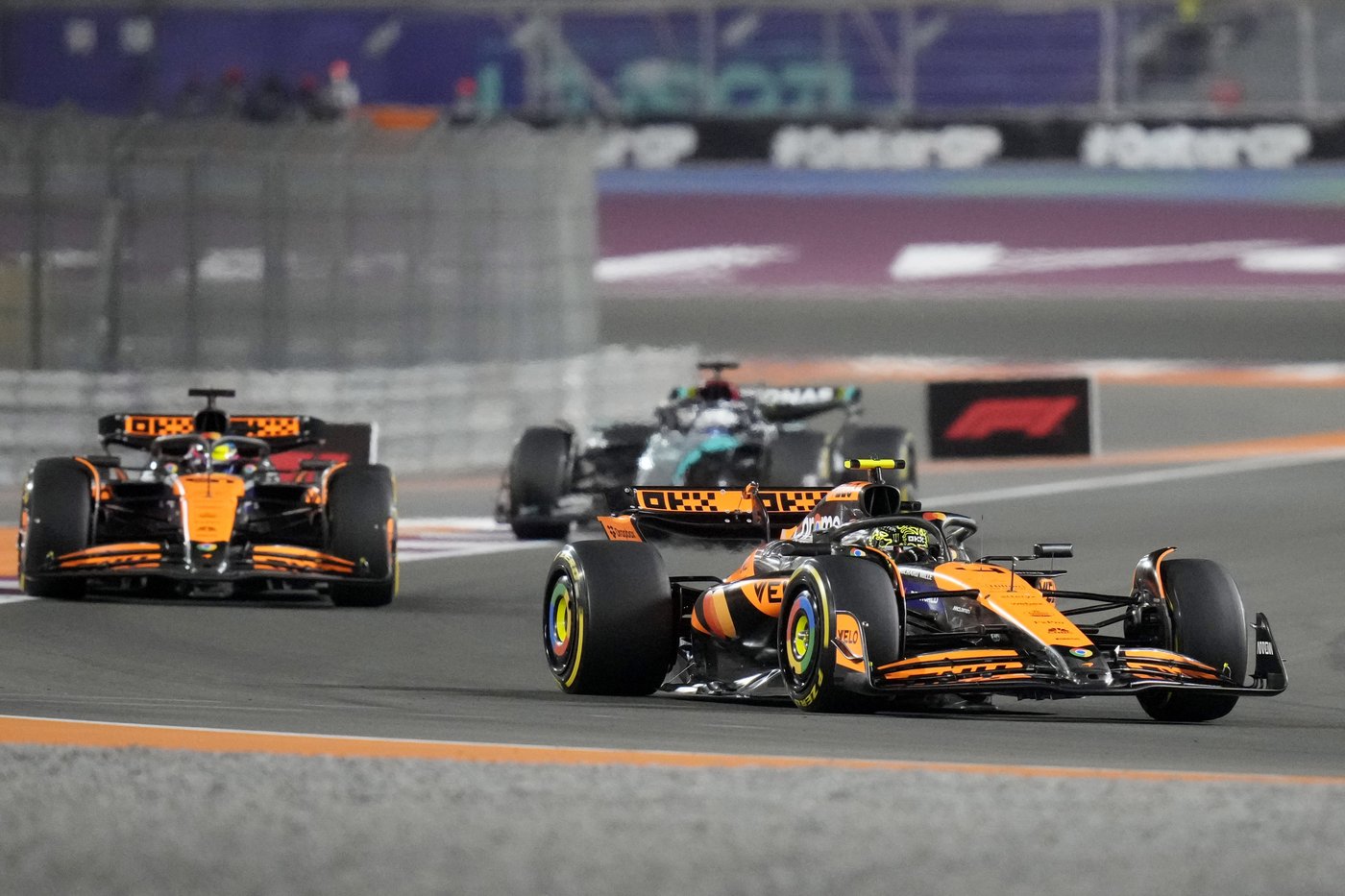 Norris defies orders to help Piastri and Verstappen loses the Qatar pole to Russell | iNFOnews.ca Norris defies orders to help Piastri and Verstappen loses the Qatar pole to Russell | iNFOnews.ca