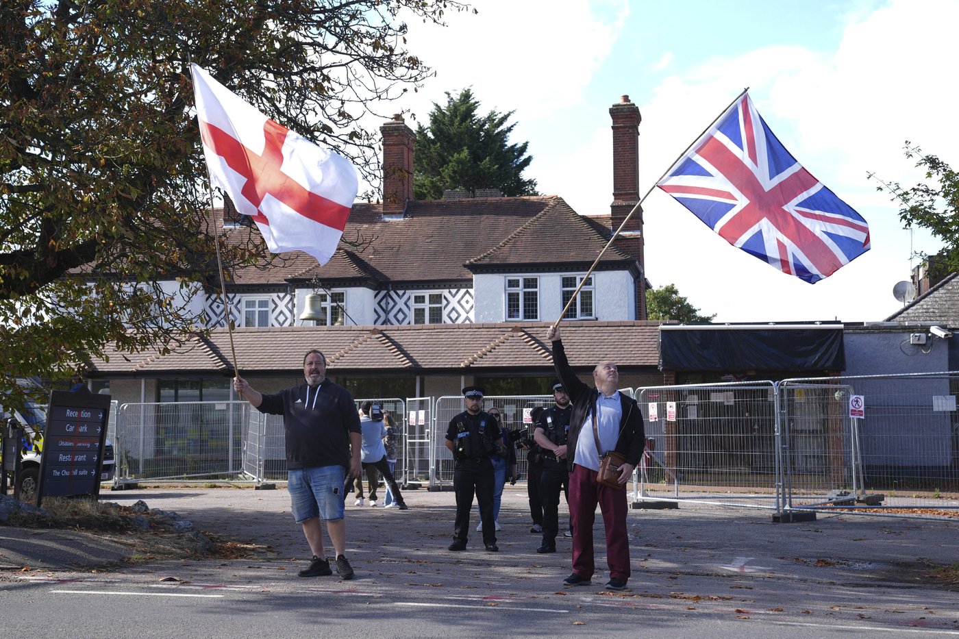 Asylum seekers can stay in UK hotel after government wins appeal to keep it open | iNFOnews.ca