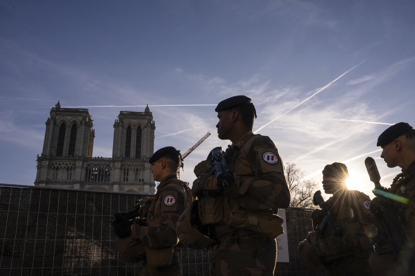 The world gets its first glimpse inside Notre Dame Cathedral after 5 years under wraps | iNFOnews.ca