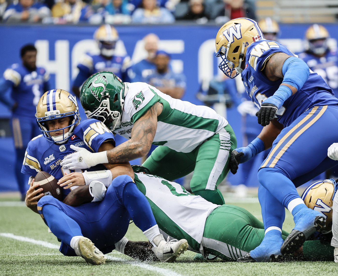 Blue Bombers turn to Streveler with Collaros sidelined for matchup in Hamilton | iNFOnews.ca